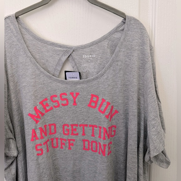 🩷TORRID “Messy Bun And Getting Stuff Done” Workout Shirt, NWT - Picture 4 of 8